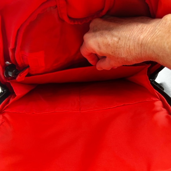 Ghostek NRGbag 2  Black Tech Backpack NWT - Picture 15 of 16